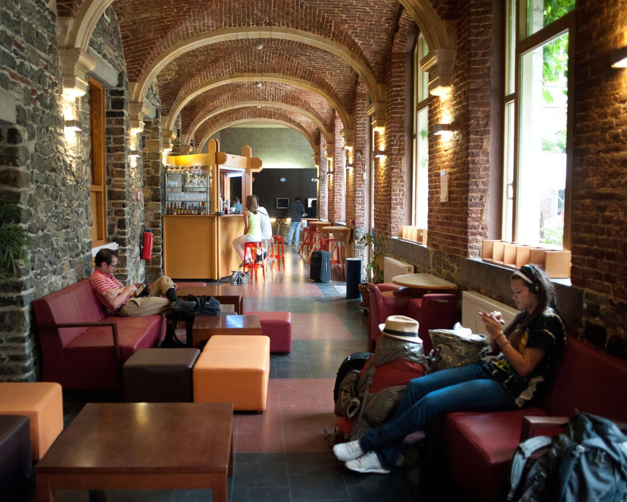 Hi Liege Hostel Kültér fotó